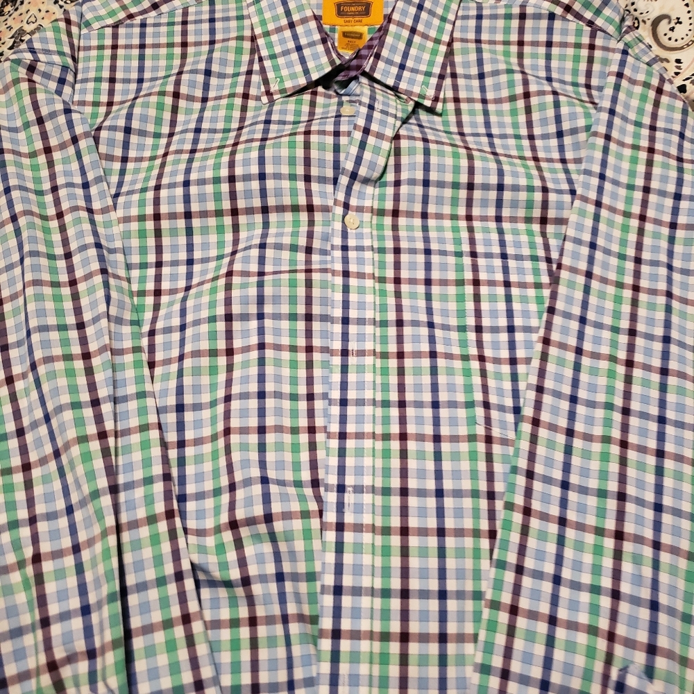Foundry Long Sleeve Dress Shirt